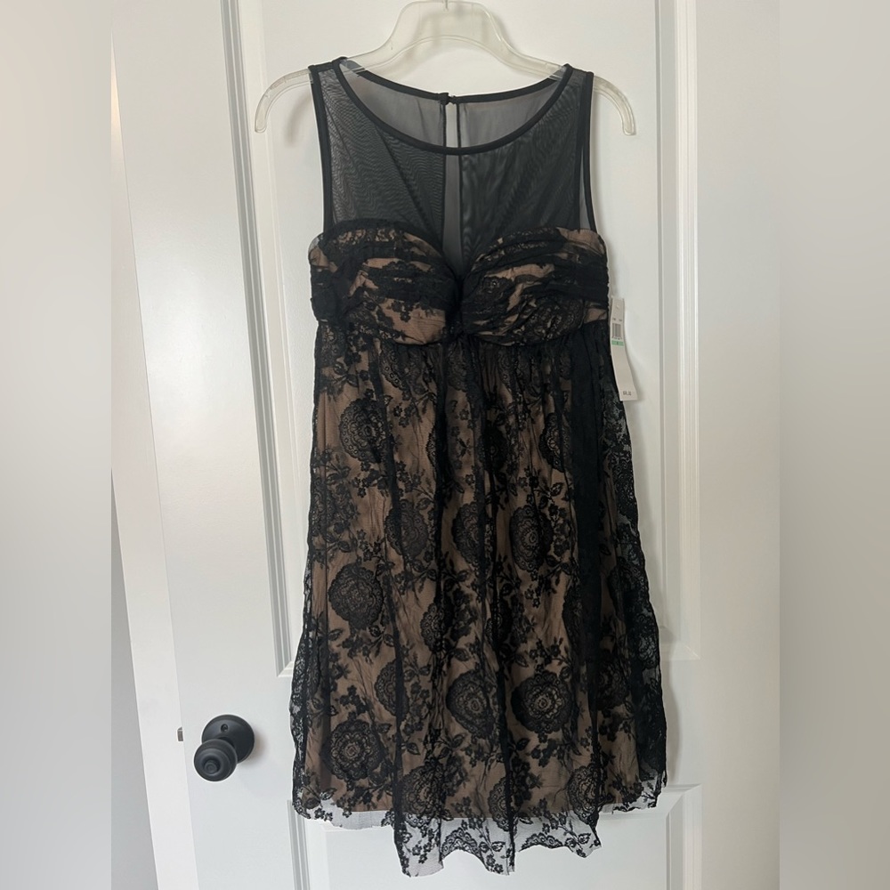 NWT Formal Dress - Size 8